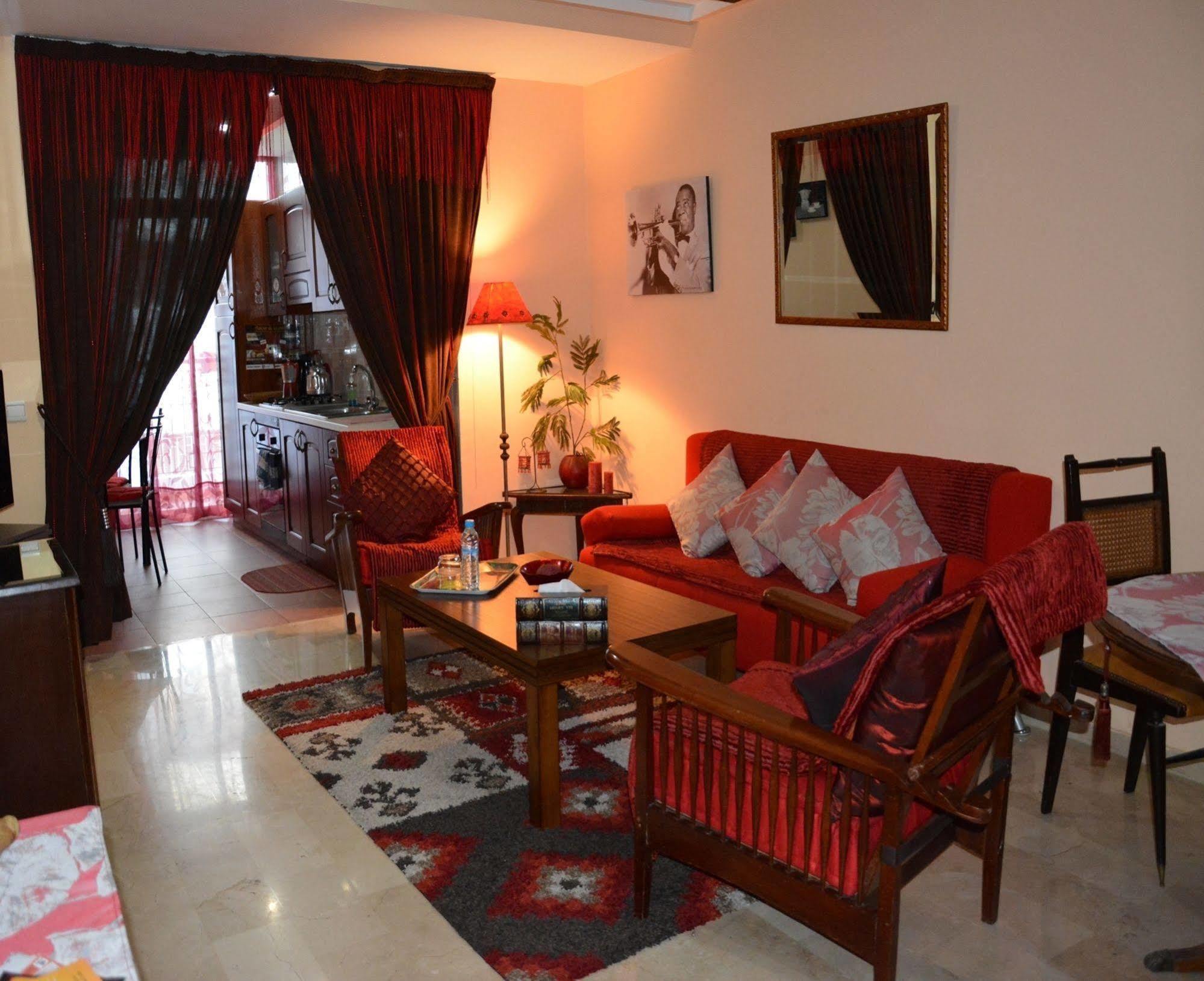 Leyna Vacancy Homes คาซาบลังกา ภายนอก รูปภาพ