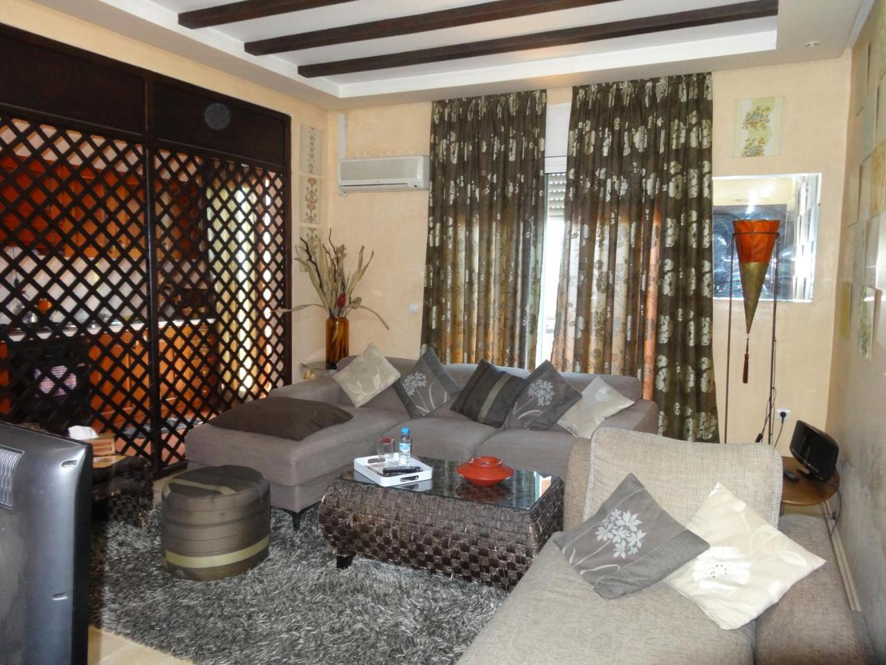 Leyna Vacancy Homes คาซาบลังกา ภายนอก รูปภาพ